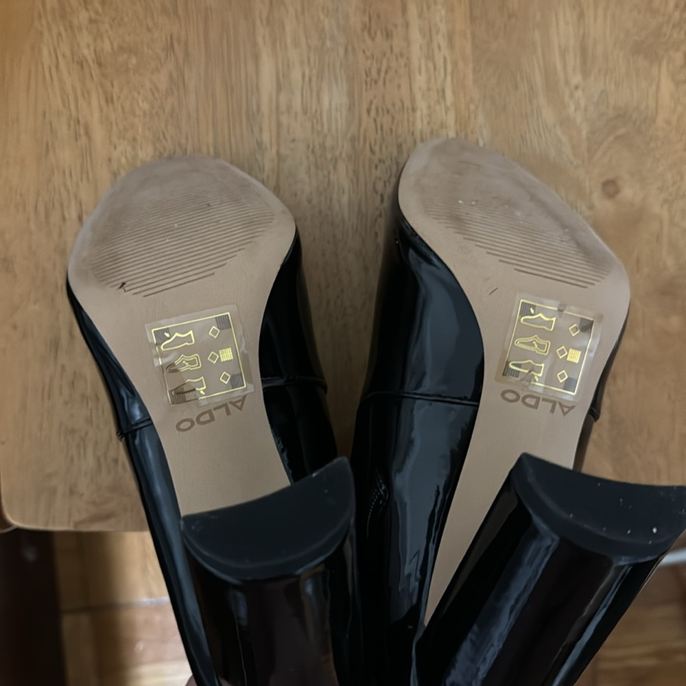 Ankle Boot With Block Heel - image 4